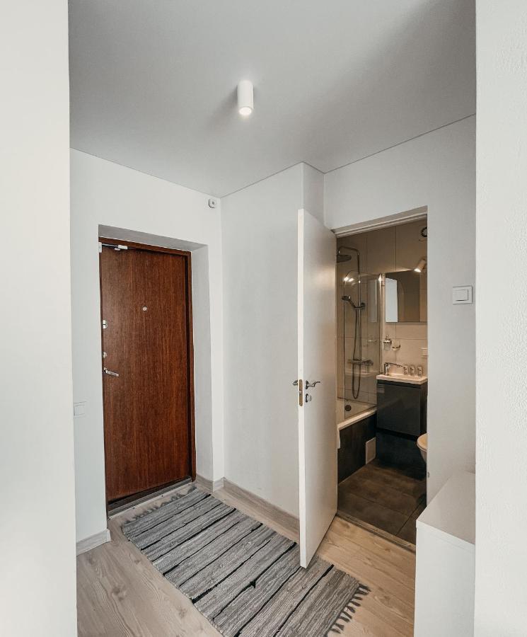 Marijampole Apartment With Free Parking Екстериор снимка